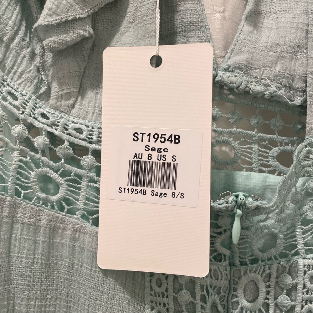Saints + Secrets Sage Ruffle Dress - Picture 4 of 4